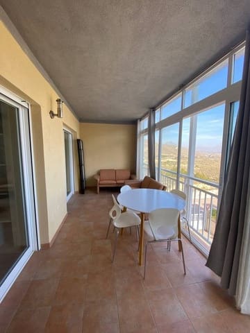 Apartamento de 2 habitaciones en Cala d'Or, El Campello en venta con piscina garaje - 186.000 € (Ref: 5504484)