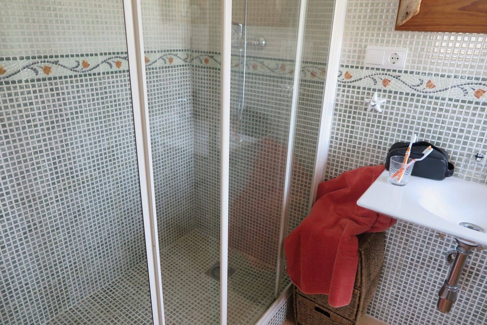 4 bedroom Villa for sale in El Campello with pool garage - € 695,000 (Ref: 7934596)