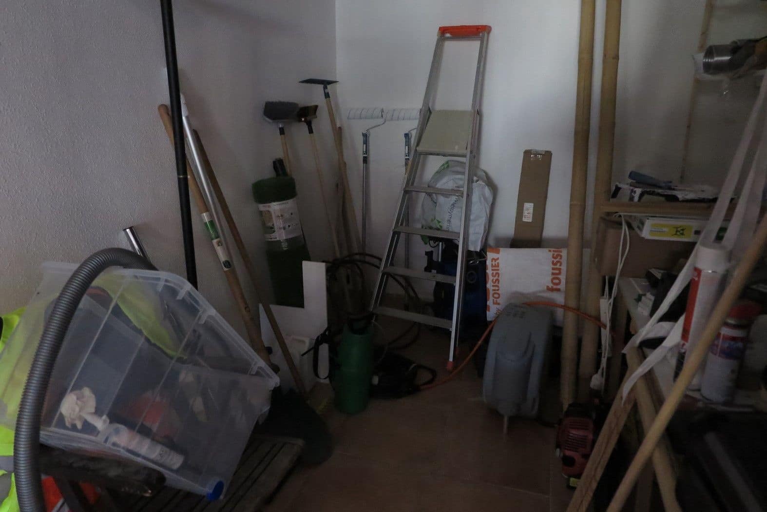 4 bedroom Villa for sale in El Campello with pool garage - € 695,000 (Ref: 7934596)