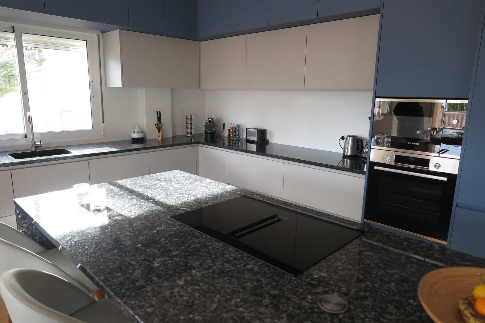 4 bedroom Villa for sale in El Campello with pool garage - € 695,000 (Ref: 7934596)