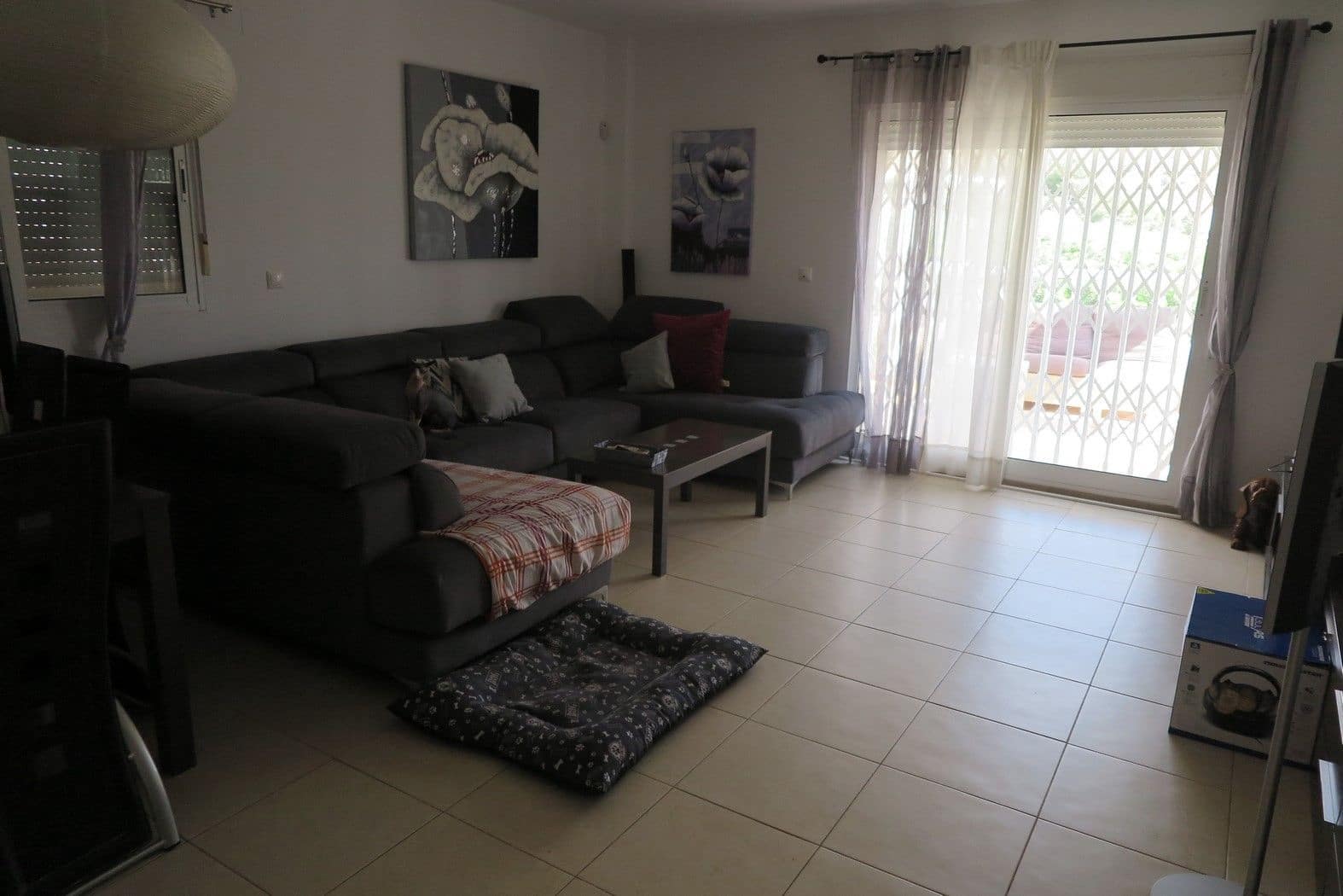 4 bedroom Villa for sale in El Campello with pool - € 429,000 (Ref: 7934605)