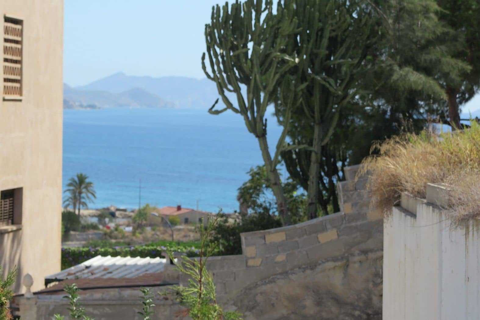 4 bedroom Villa for sale in El Campello with pool - € 429,000 (Ref: 7934605)