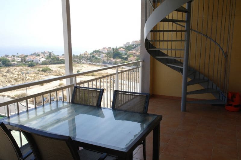 Ático de 2 habitaciones en El Campello en venta con piscina garaje - 180.000 € (Ref: 8206673)