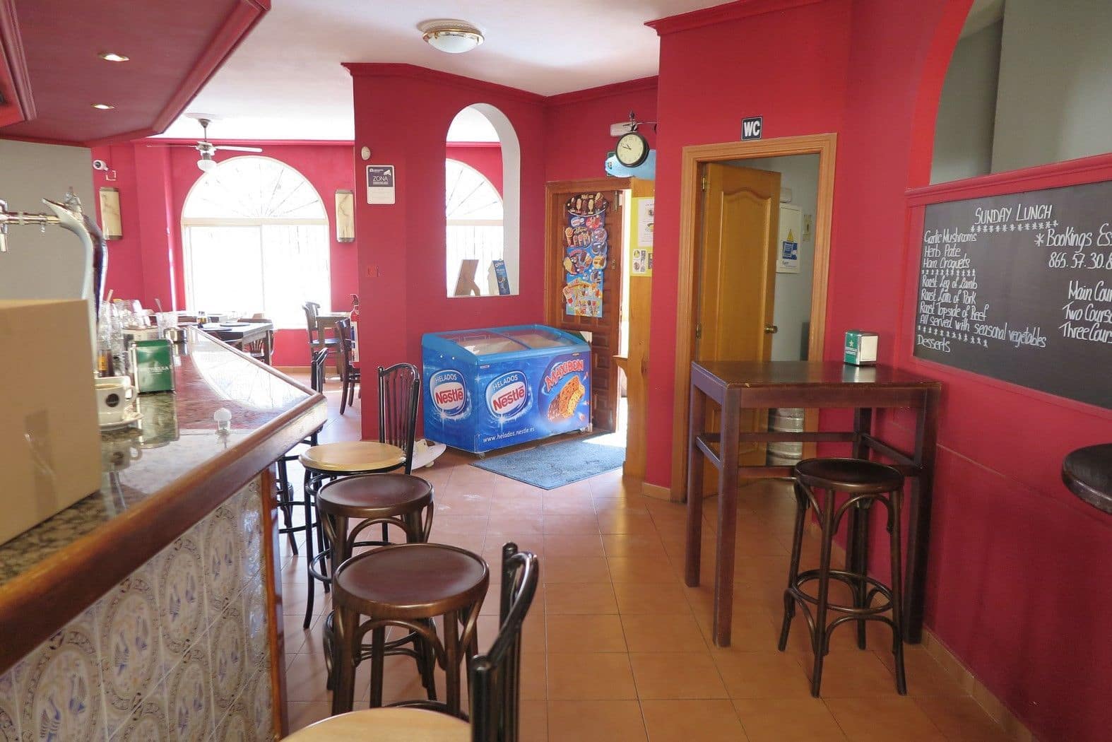 Commercial for sale in El Campello - € 325,000 (Ref: 9435953)
