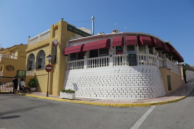 Commercial for sale in El Campello - € 325,000 (Ref: 9435953)