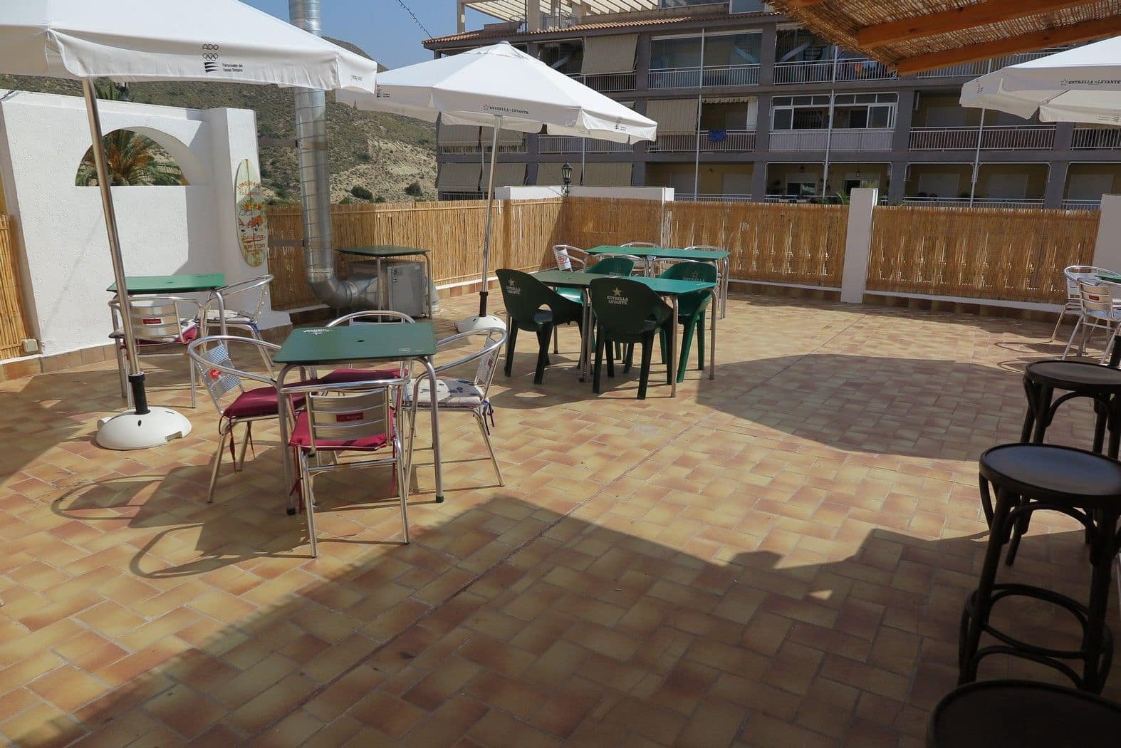 Commercial for sale in El Campello - € 325,000 (Ref: 9435953)