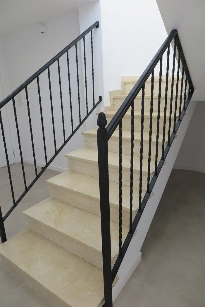 3 bedroom Villa for sale in El Campello - € 550,000 (Ref: 9435954)