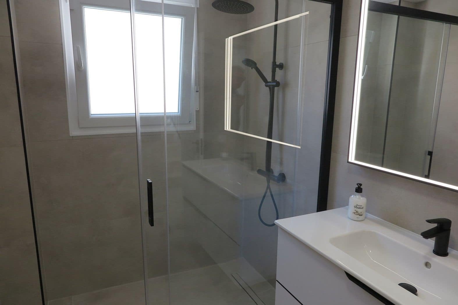 3 bedroom Villa for sale in El Campello - € 550,000 (Ref: 9435954)