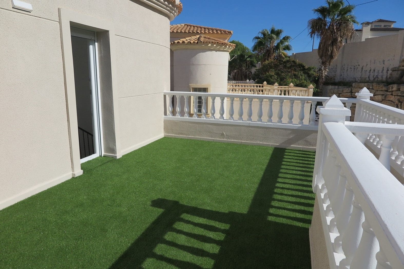 3 bedroom Villa for sale in El Campello - € 550,000 (Ref: 9435954)