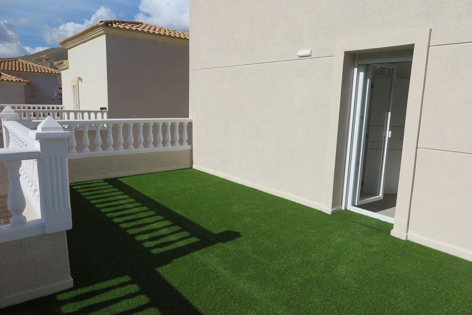 3 bedroom Villa for sale in El Campello - € 550,000 (Ref: 9435954)