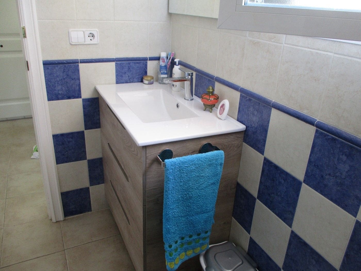 2 makuuhuone Paritalo myytävänä paikassa El Campello mukana uima-altaan 
autotalli - 239 000 € (Ref: 9435955)