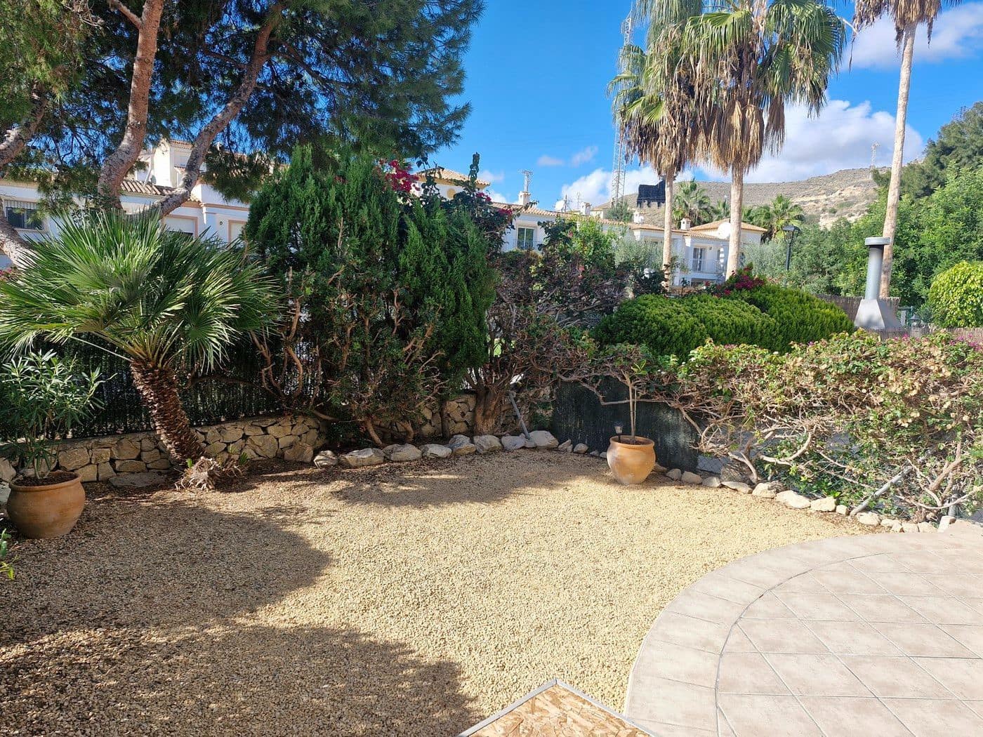 2 makuuhuone Paritalo myytävänä paikassa El Campello mukana uima-altaan 
autotalli - 239 000 € (Ref: 9435955)