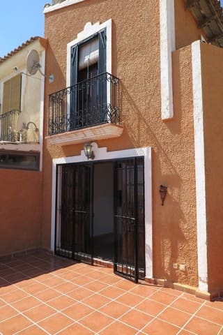 Bungalow de 3 habitaciones en Cala d'Or, El Campello en venta con piscina garaje - 279.000 € (Ref: 9435956)