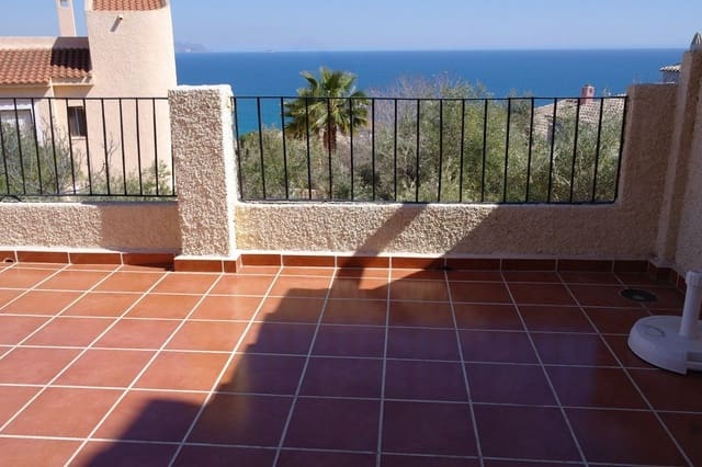 Bungalow de 3 habitaciones en Cala d'Or, El Campello en venta con piscina garaje - 279.000 € (Ref: 9435956)