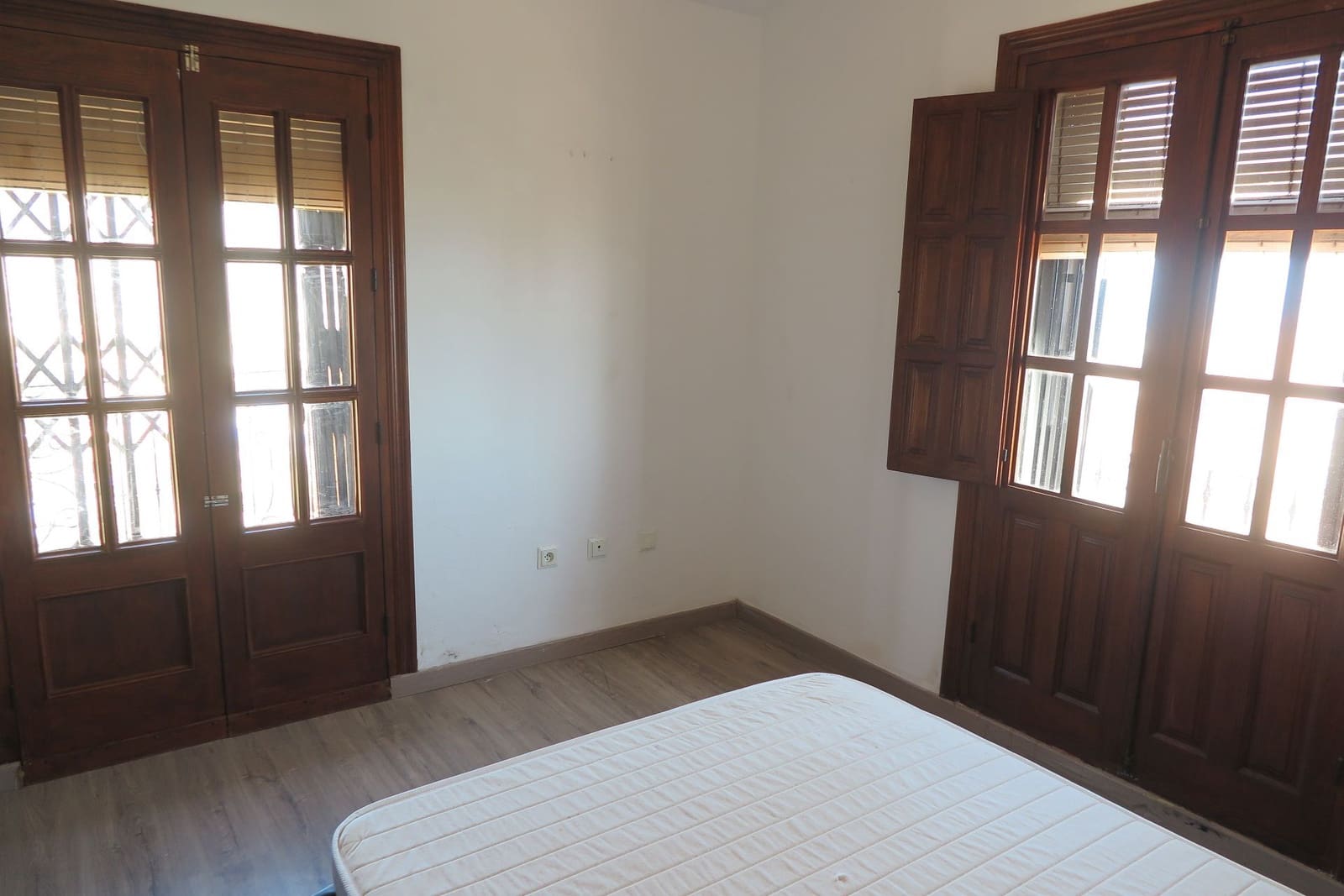 Bungalow de 3 habitaciones en El Campello en venta con piscina garaje - 279.000 € (Ref: 9435956)