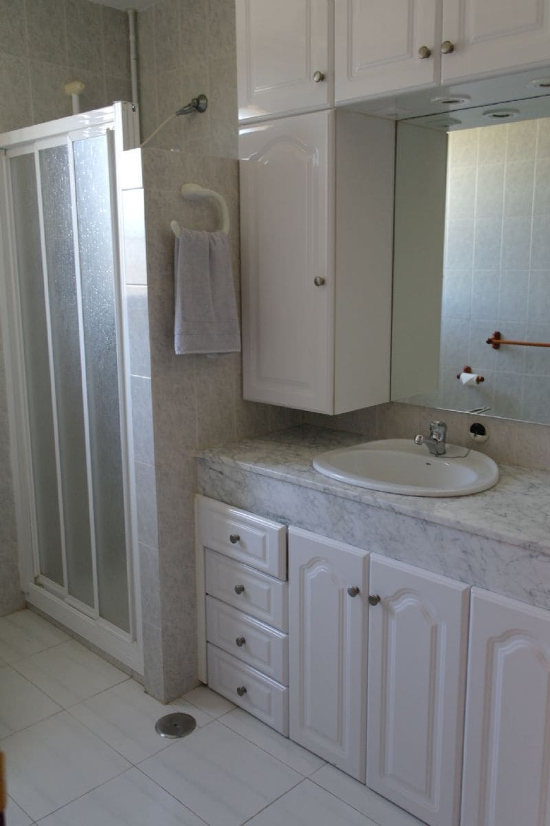 4 soveværelse Villa til salg i El Campello med swimmingpool - € 595.000 (Ref: 9435957)