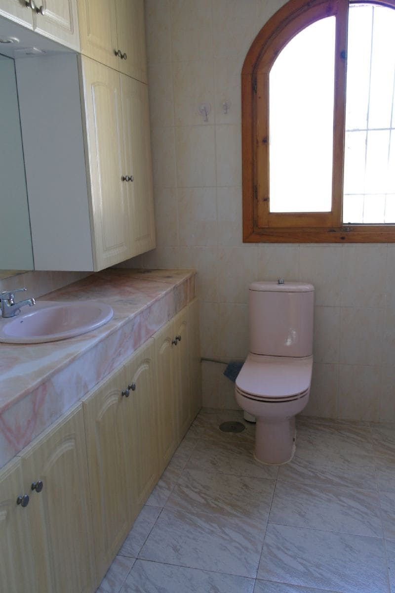 4 soveværelse Villa til salg i El Campello med swimmingpool - € 595.000 (Ref: 9435957)