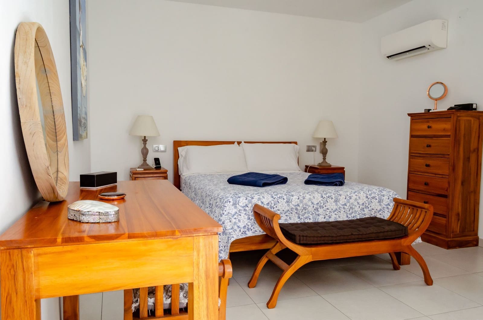 3 bedroom Villa for sale in El Campello with pool garage - € 729,000 (Ref: 9435959)