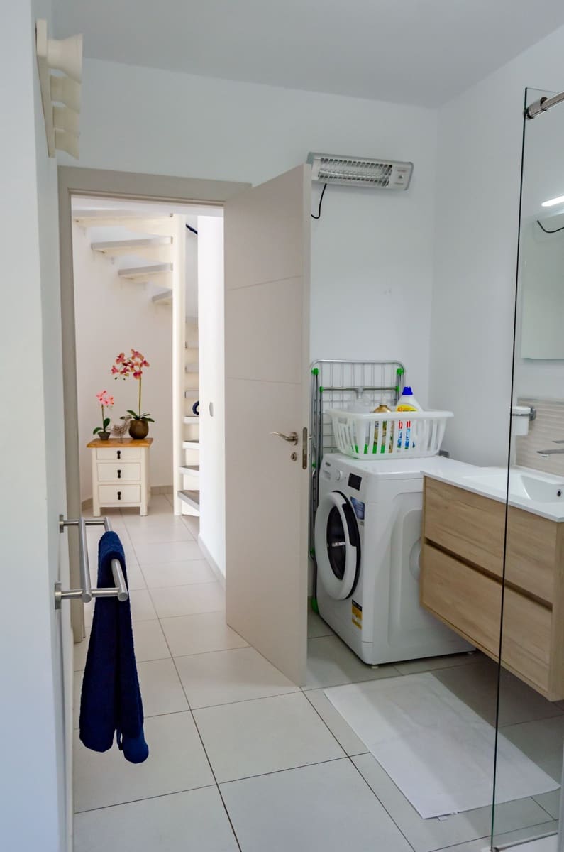 3 bedroom Villa for sale in El Campello with pool garage - € 729,000 (Ref: 9435959)