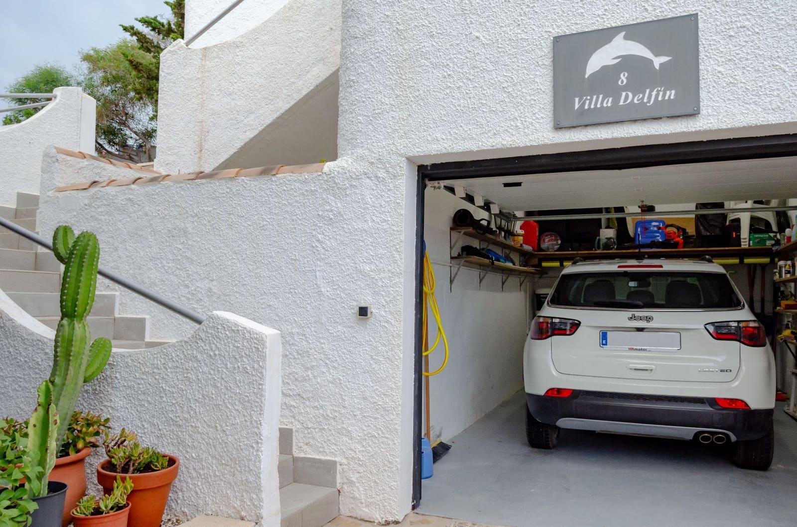 3 bedroom Villa for sale in El Campello with pool garage - € 729,000 (Ref: 9435959)