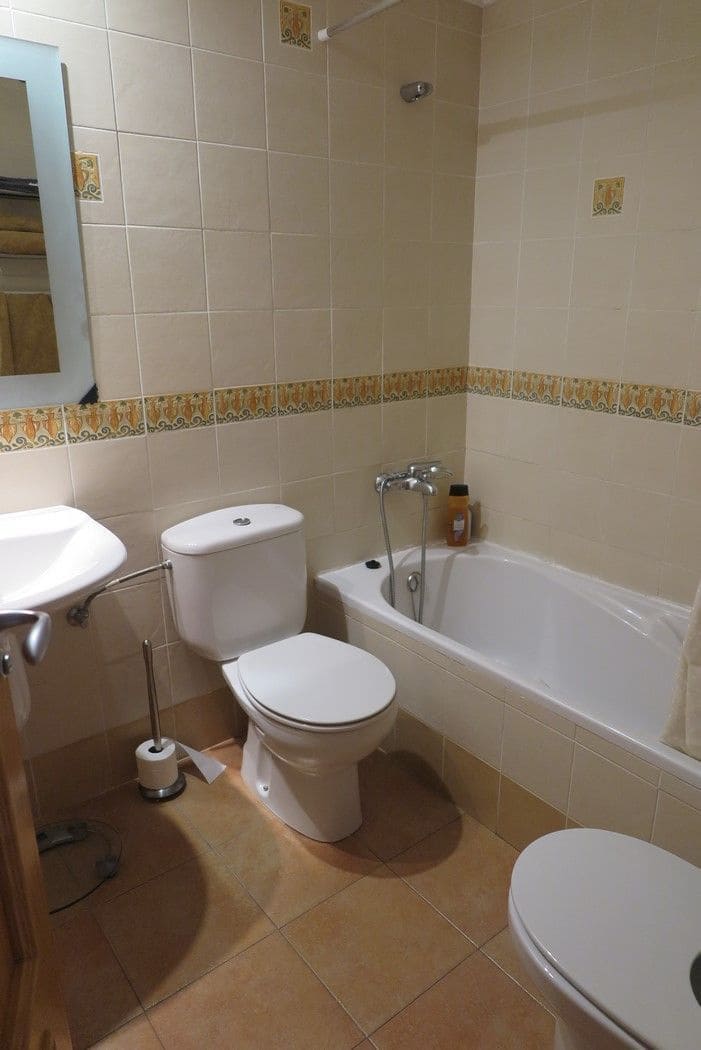 2 bedroom Apartment for sale in El Campello with pool garage - € 189,000 (Ref: 9435961)