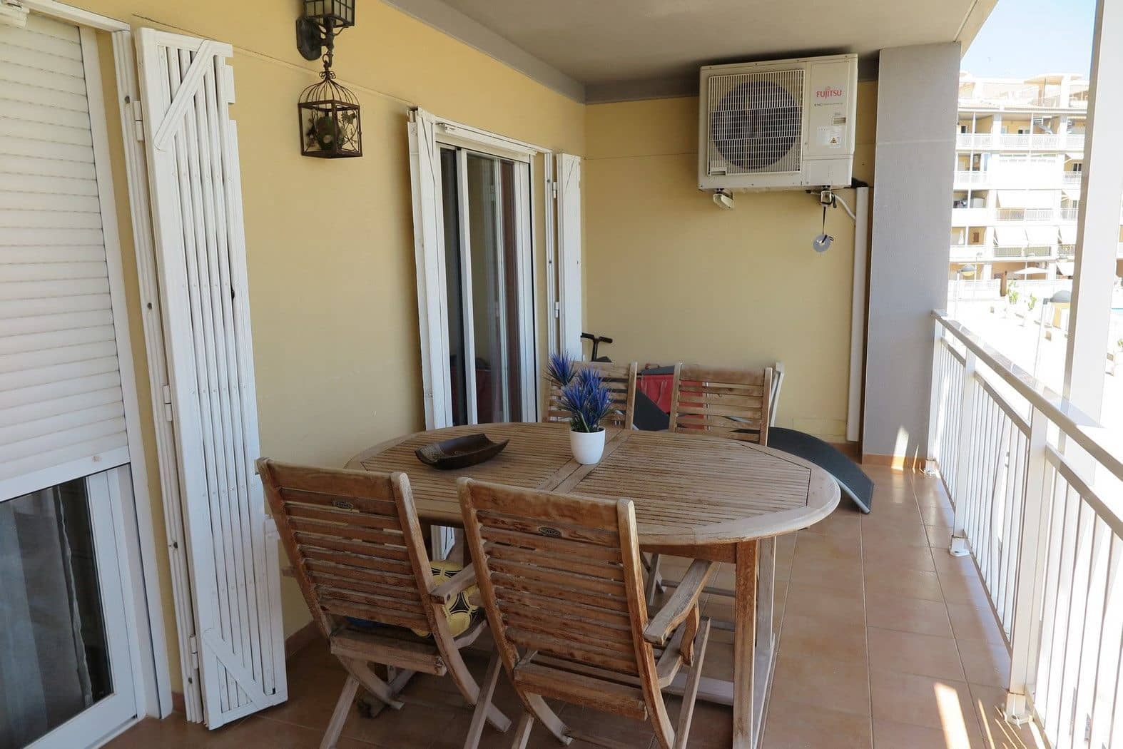 2 bedroom Apartment for sale in El Campello with pool garage - € 189,000 (Ref: 9435961)