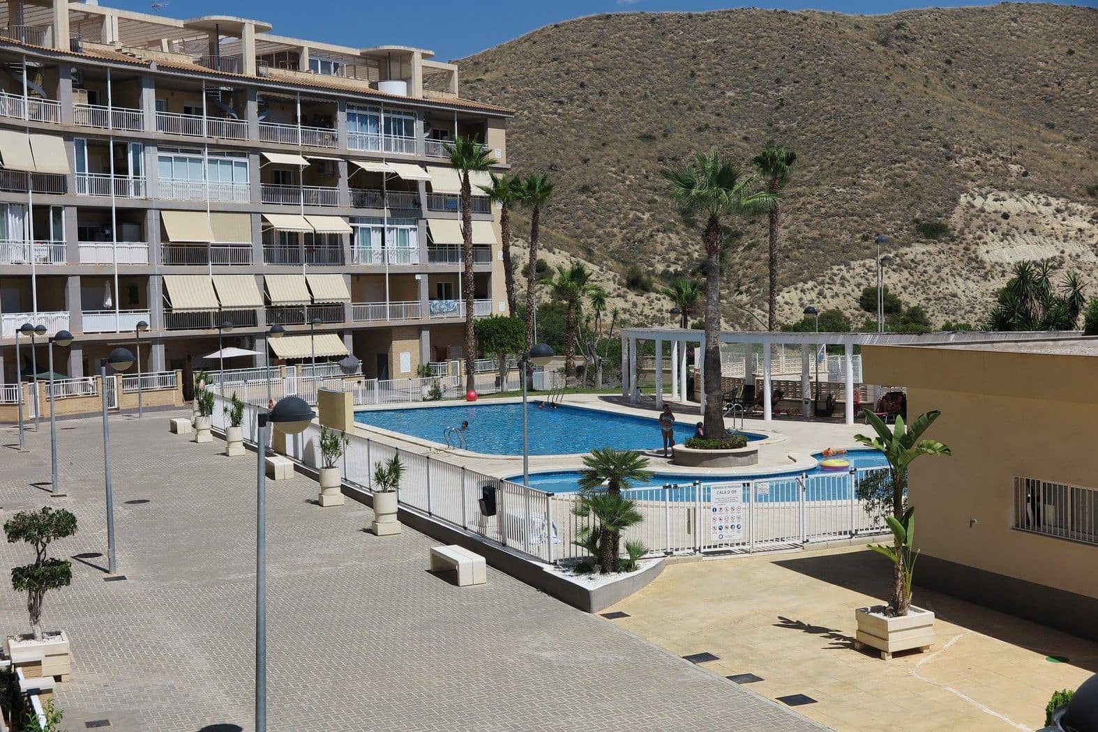 2 bedroom Apartment for sale in El Campello with pool garage - € 189,000 (Ref: 9435961)
