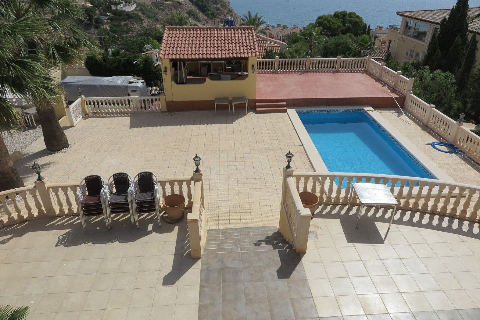 4 bedroom Villa for sale in El Campello with pool garage - € 650,000 (Ref: 9435964)