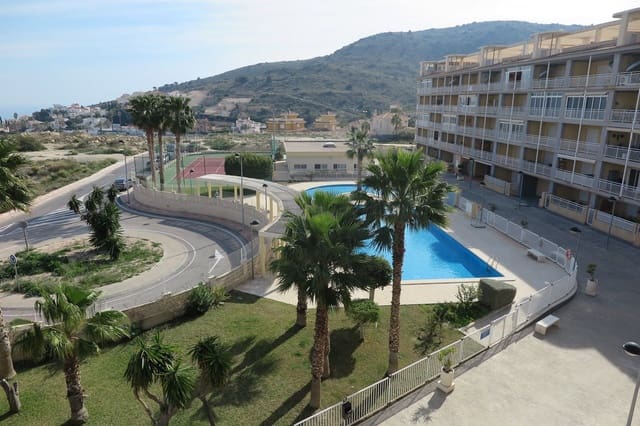 Apartamento de 3 habitaciones en Cala d'Or, El Campello en venta con piscina garaje - 260.000 € (Ref: 9435965)