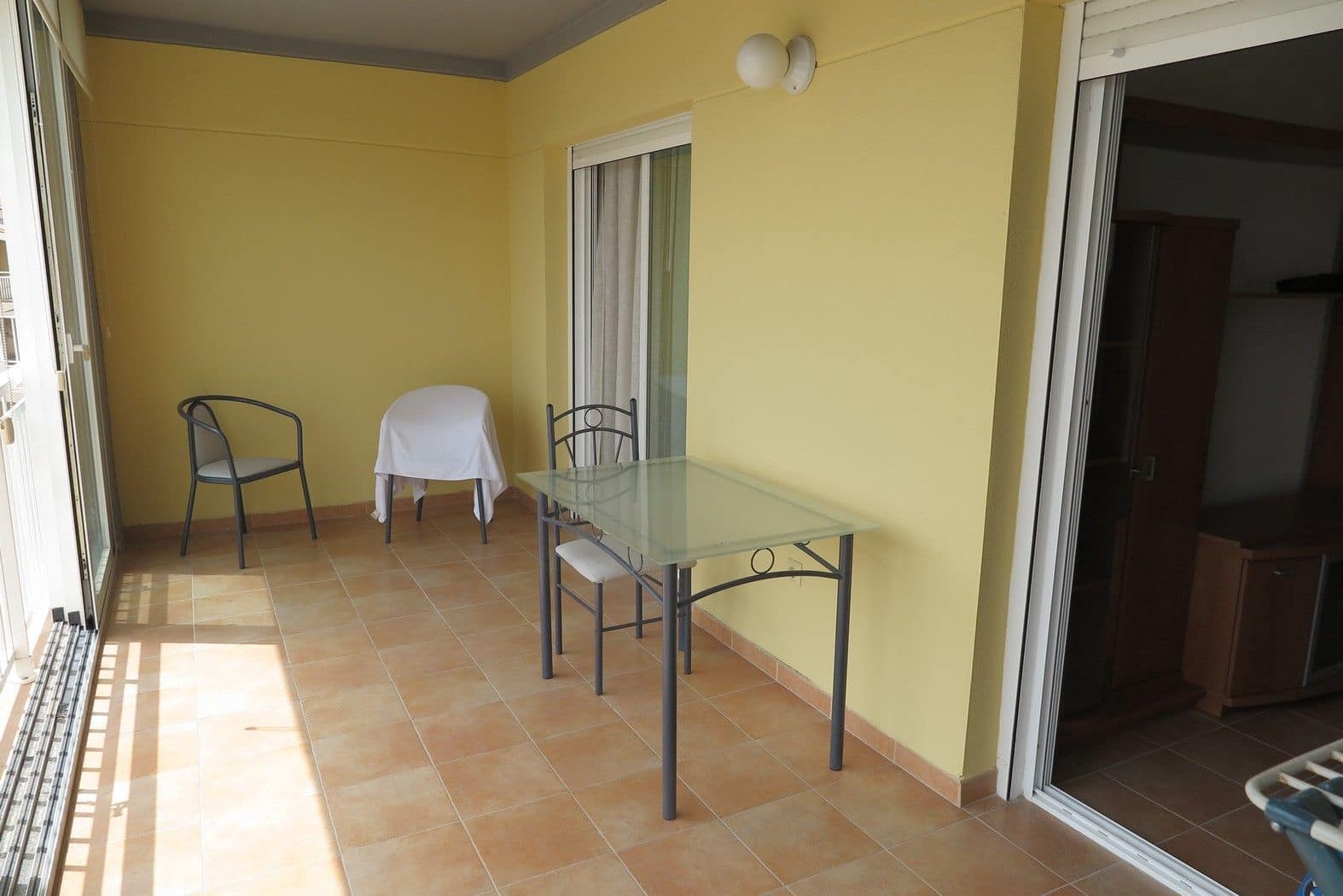 Apartamento de 3 habitaciones en El Campello en venta con piscina garaje - 260.000 € (Ref: 9435965)