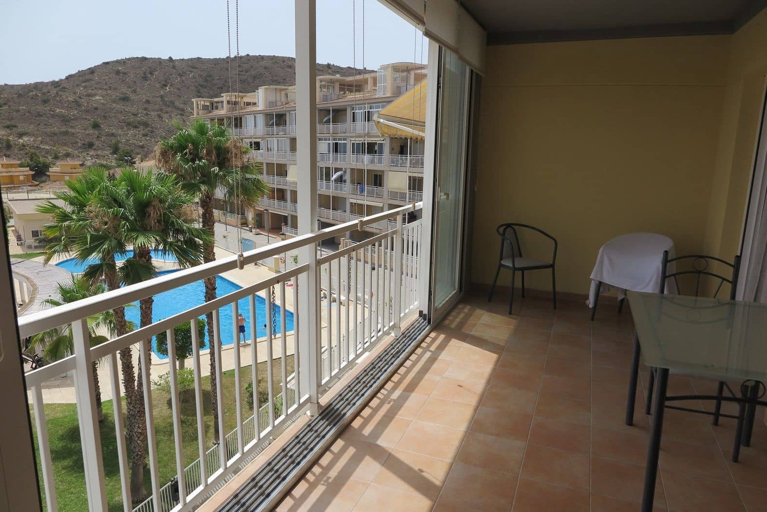 Apartamento de 3 habitaciones en El Campello en venta con piscina garaje - 260.000 € (Ref: 9435965)