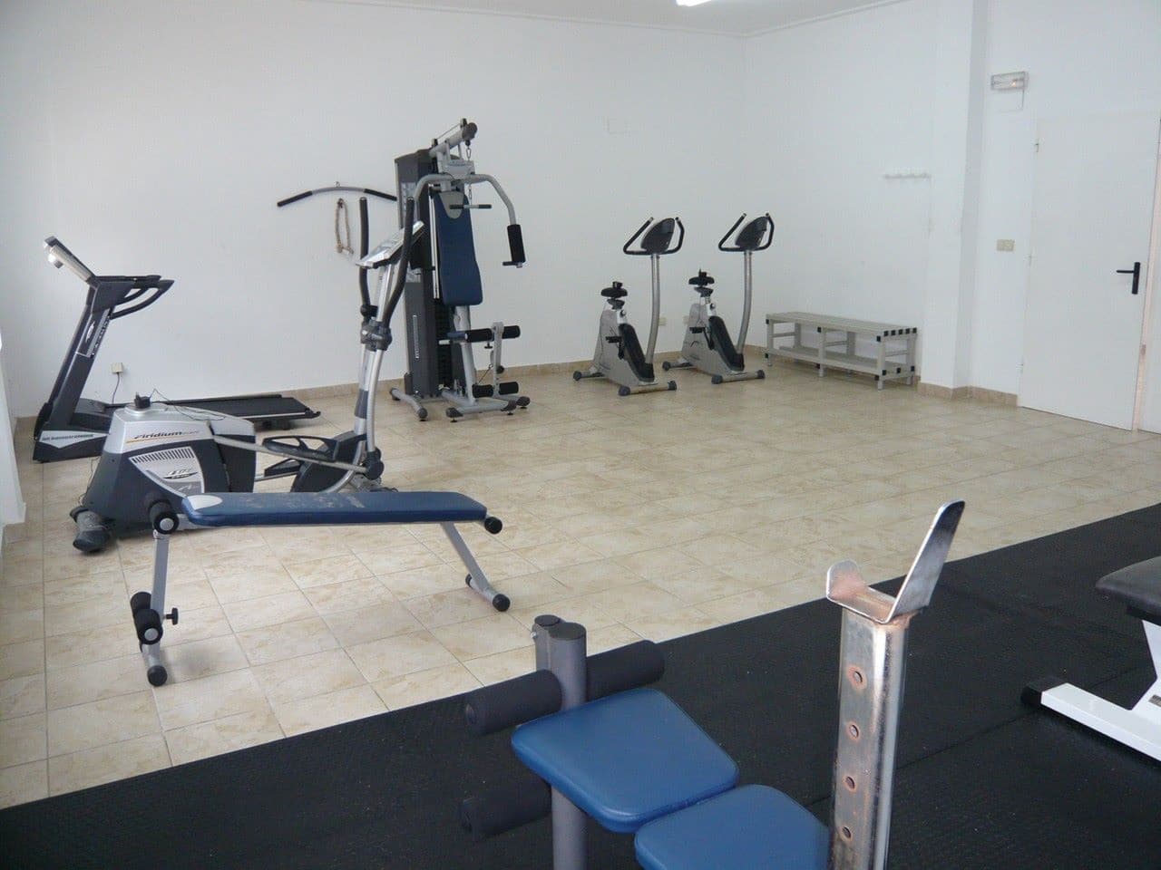 Apartamento de 3 habitaciones en El Campello en venta con piscina garaje - 260.000 € (Ref: 9435965)