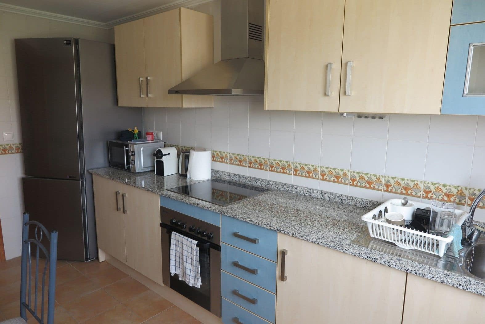 Apartamento de 3 habitaciones en El Campello en venta con piscina garaje - 260.000 € (Ref: 9435965)