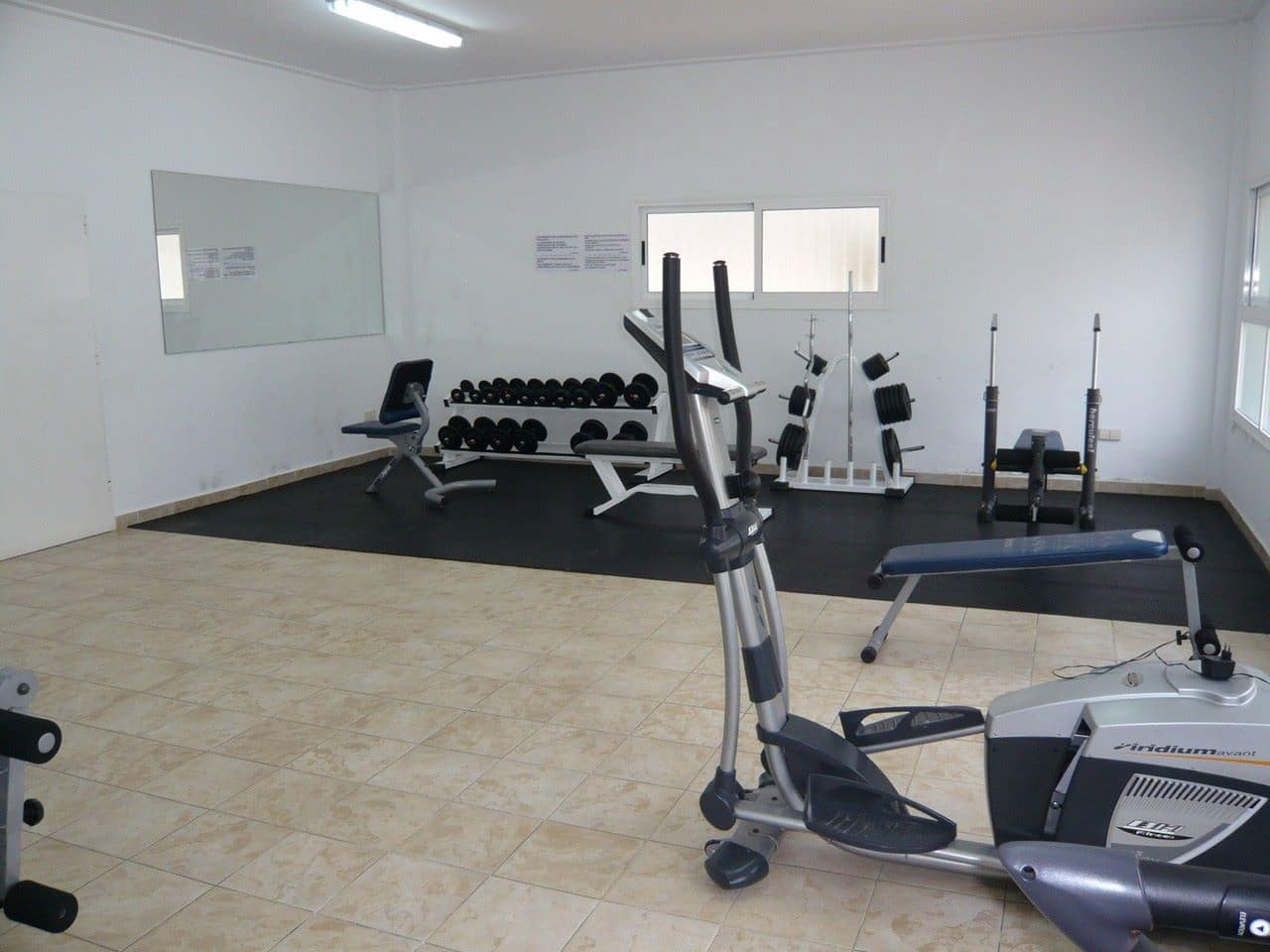 Apartamento de 3 habitaciones en El Campello en venta con piscina garaje - 260.000 € (Ref: 9435965)