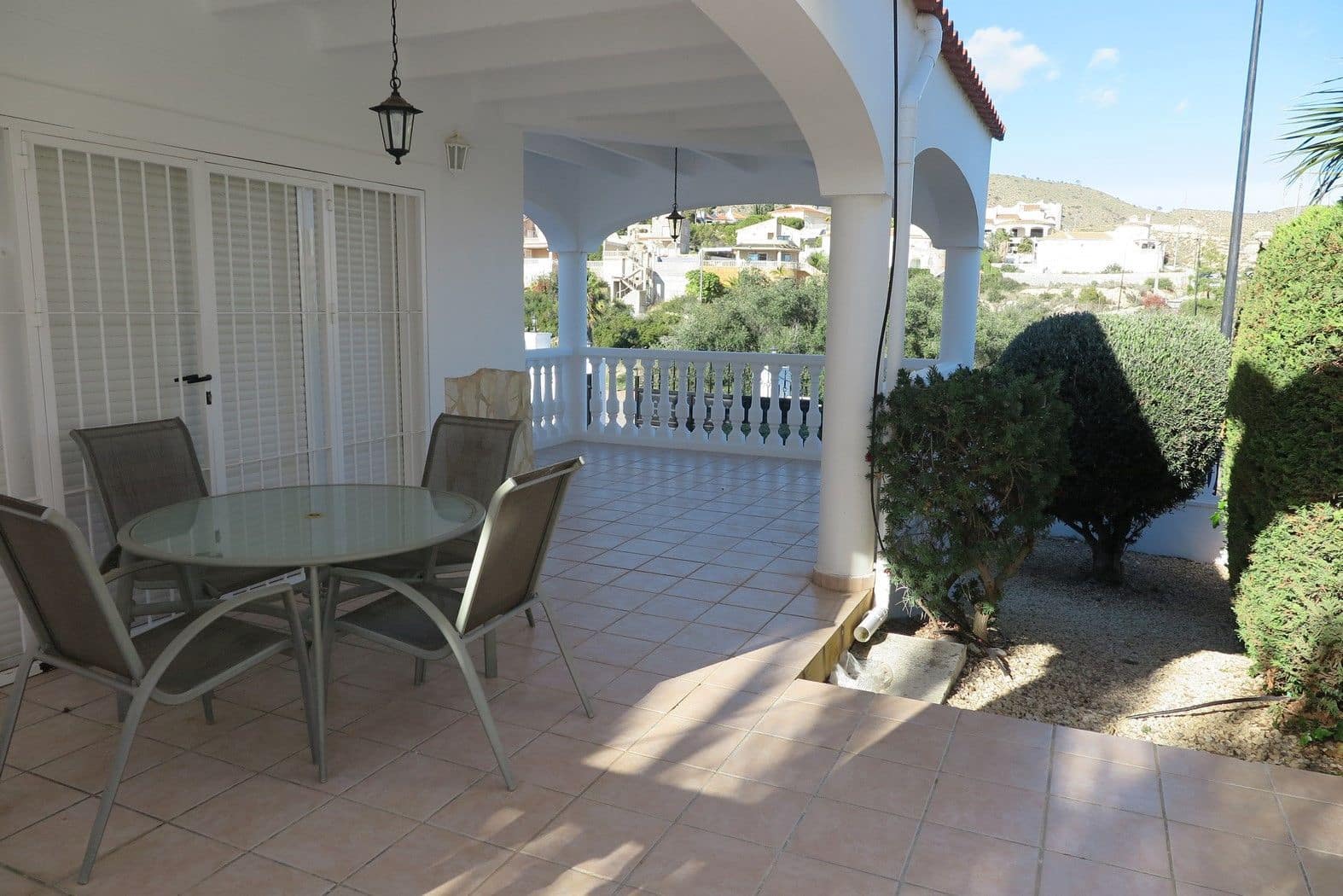 3 bedroom Villa for sale in El Campello with pool - € 499,000 (Ref: 9488217)