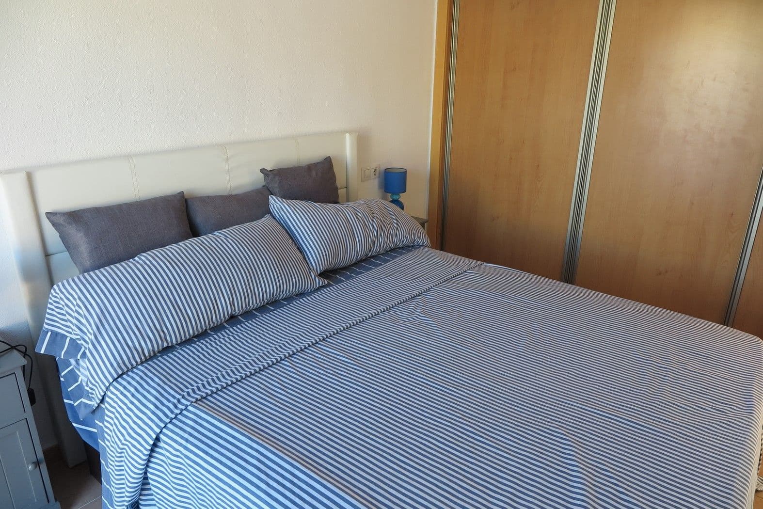 3 bedroom Villa for sale in El Campello with pool - € 499,000 (Ref: 9488217)