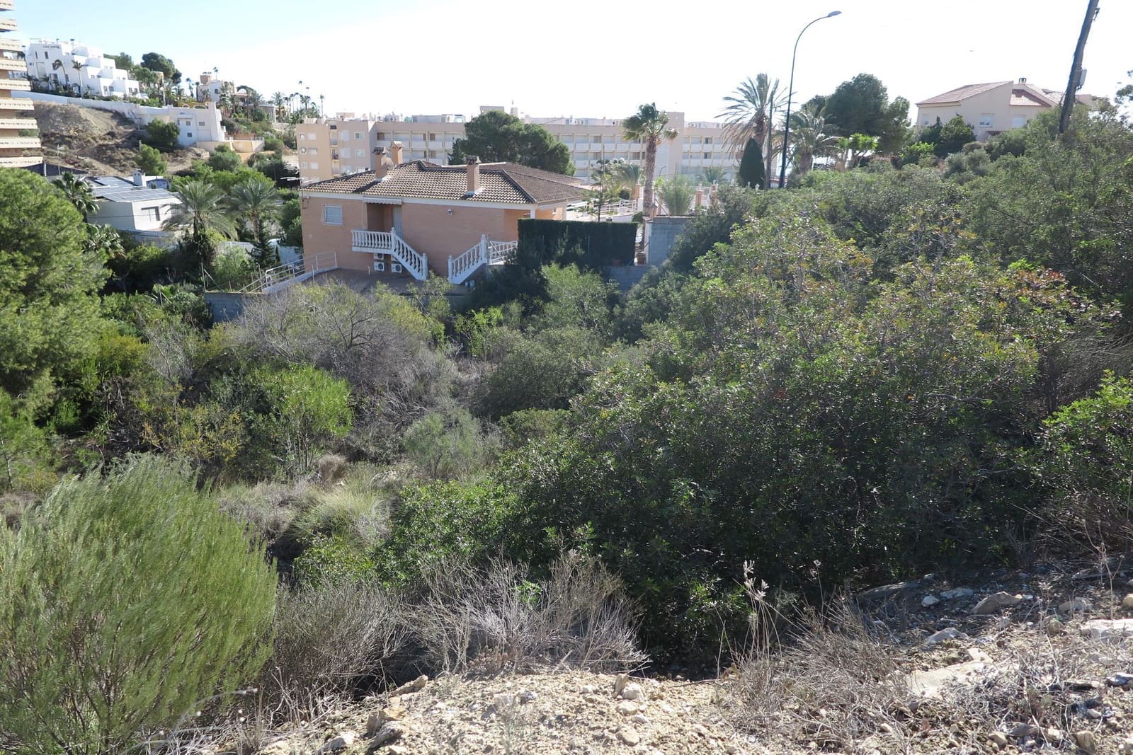 Rakentamaton maa myytävänä paikassa El Campello - 140 000 € (Ref: 9625379)