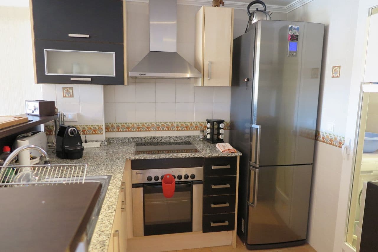 2 bedroom Apartment for sale in El Campello with pool garage - € 185,000 (Ref: 9647832)