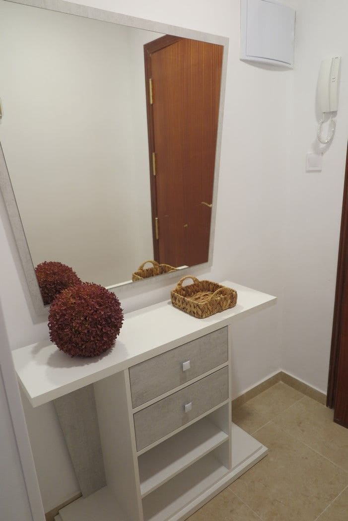 3 bedroom Apartment for sale in La Villajoyosa / Vila Joiosa with garage - € 269,000 (Ref: 9714592)