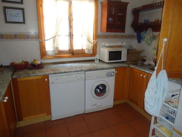 2 slaapkamer Bungalow te koop in Cala d'Or, El Campello met zwembad - € 309.000 (Ref: 9777728)