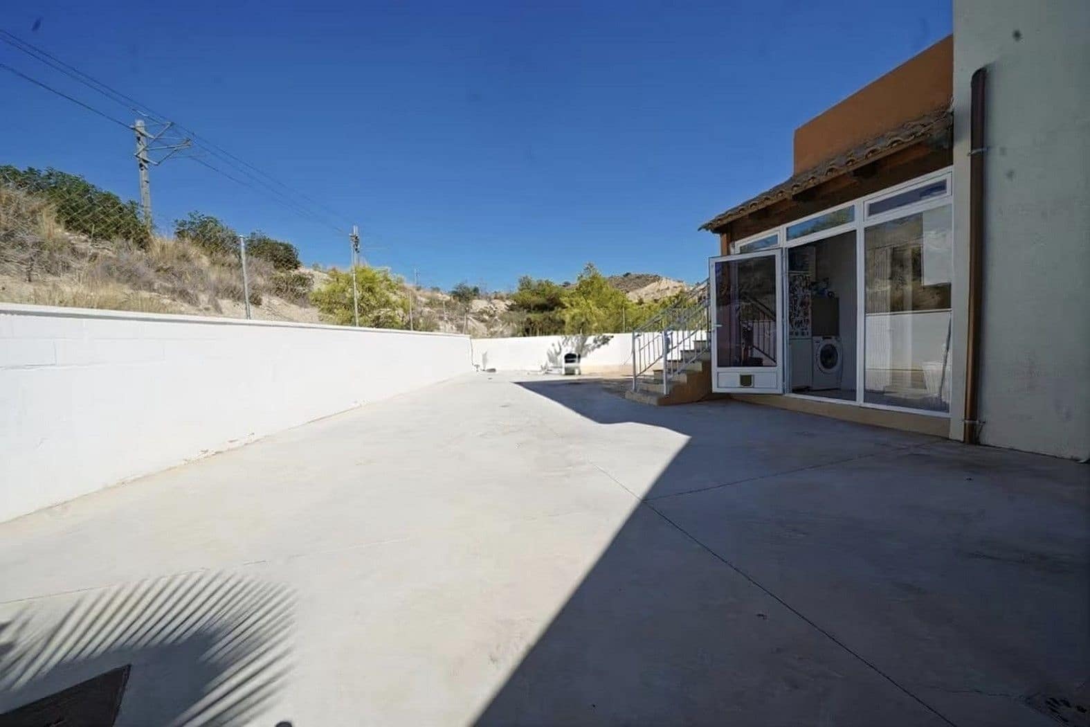 3 soveværelse Semi-Rækkehus til salg i El Campello med swimmingpool garage - € 449.000 (Ref: 9884188)