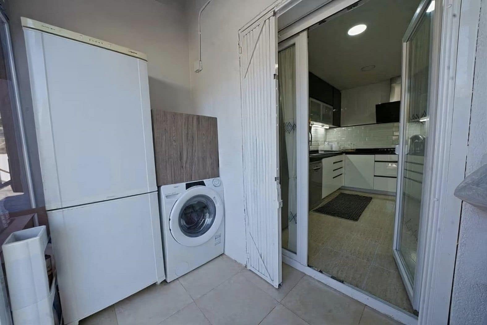 3 soveværelse Semi-Rækkehus til salg i El Campello med swimmingpool garage - € 449.000 (Ref: 9884188)