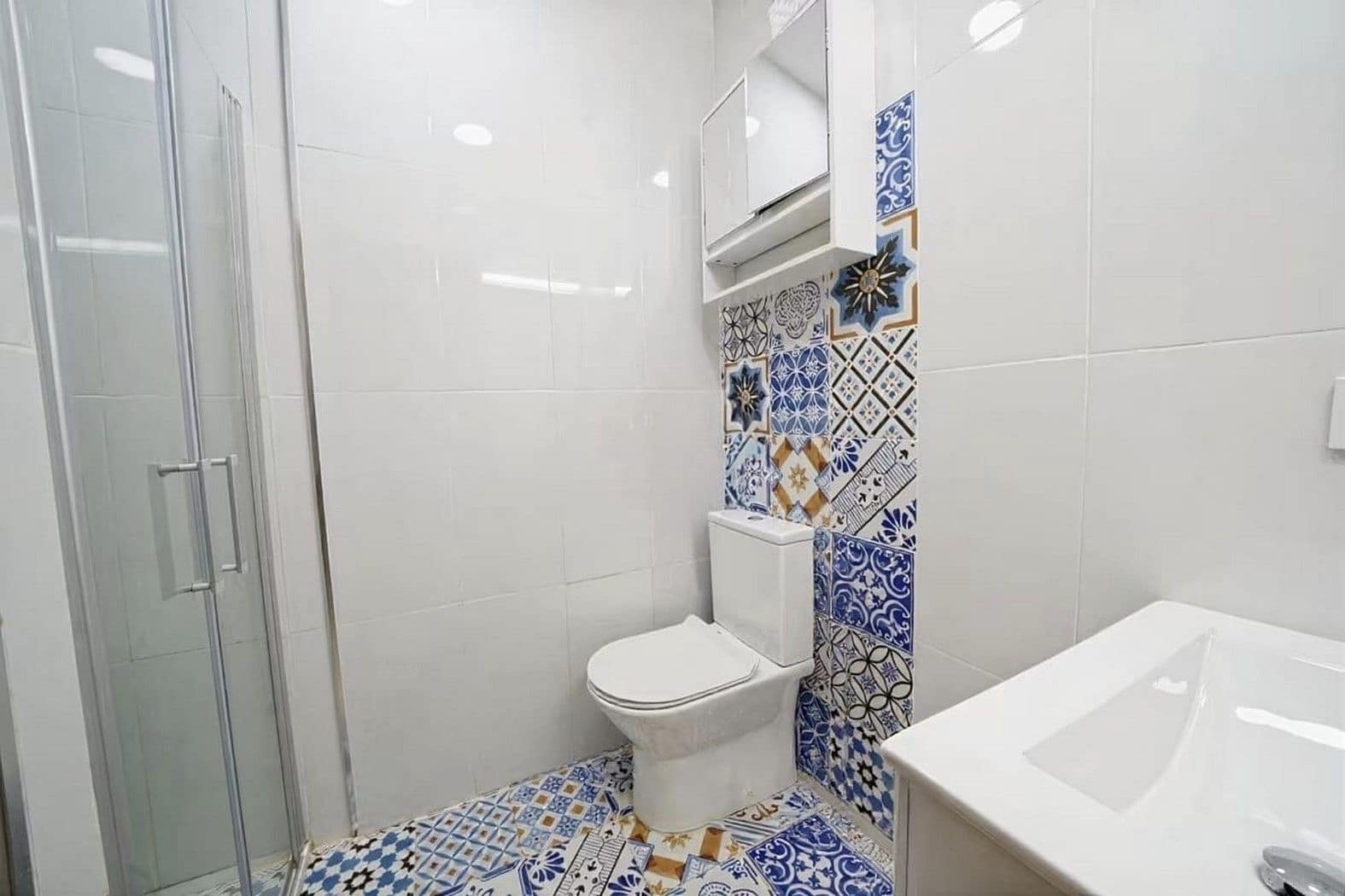3 soveværelse Semi-Rækkehus til salg i El Campello med swimmingpool garage - € 449.000 (Ref: 9884188)
