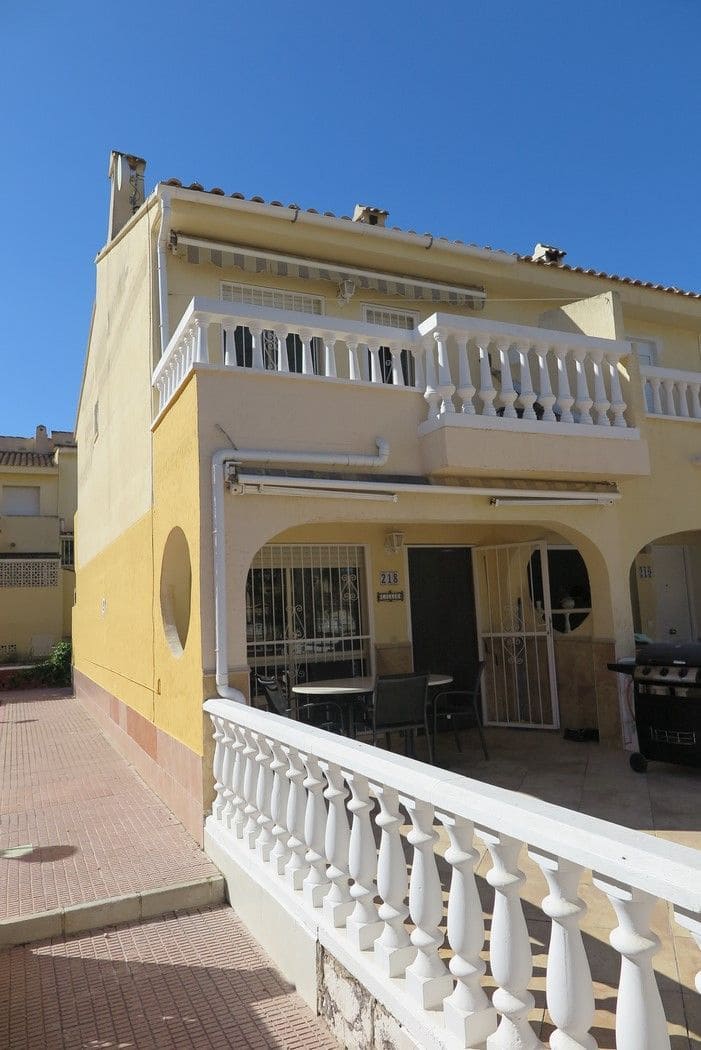 Pareado de 2 habitaciones en El Campello en venta con piscina garaje - 209.000 € (Ref: 9926871)