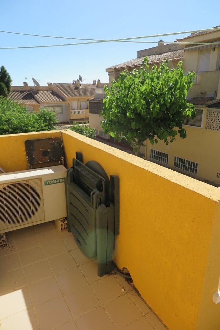 Pareado de 2 habitaciones en El Campello en venta con piscina garaje - 209.000 € (Ref: 9926871)