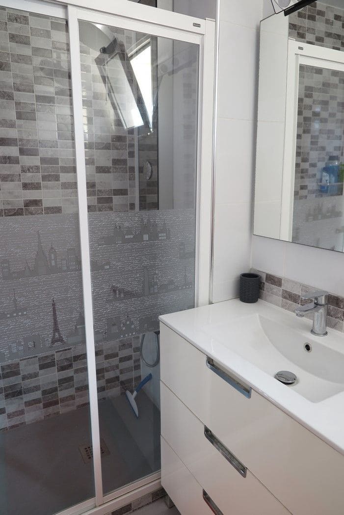 Pareado de 2 habitaciones en El Campello en venta con piscina garaje - 209.000 € (Ref: 9926871)