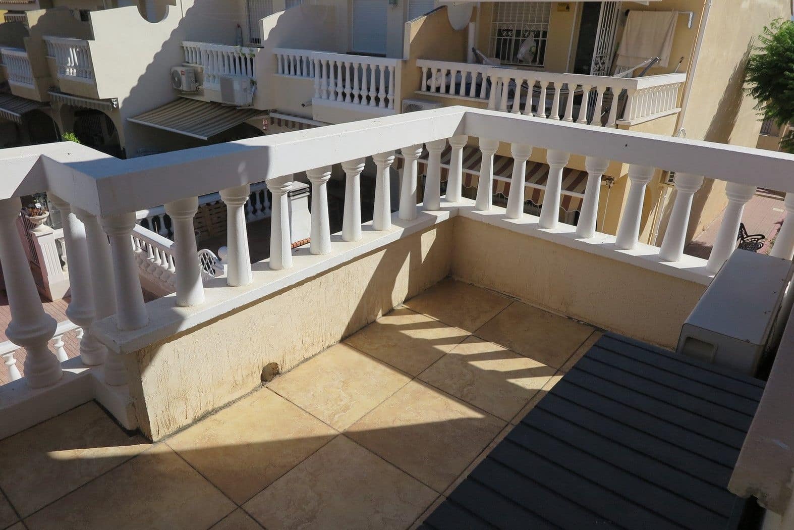 Pareado de 2 habitaciones en El Campello en venta con piscina garaje - 209.000 € (Ref: 9926871)
