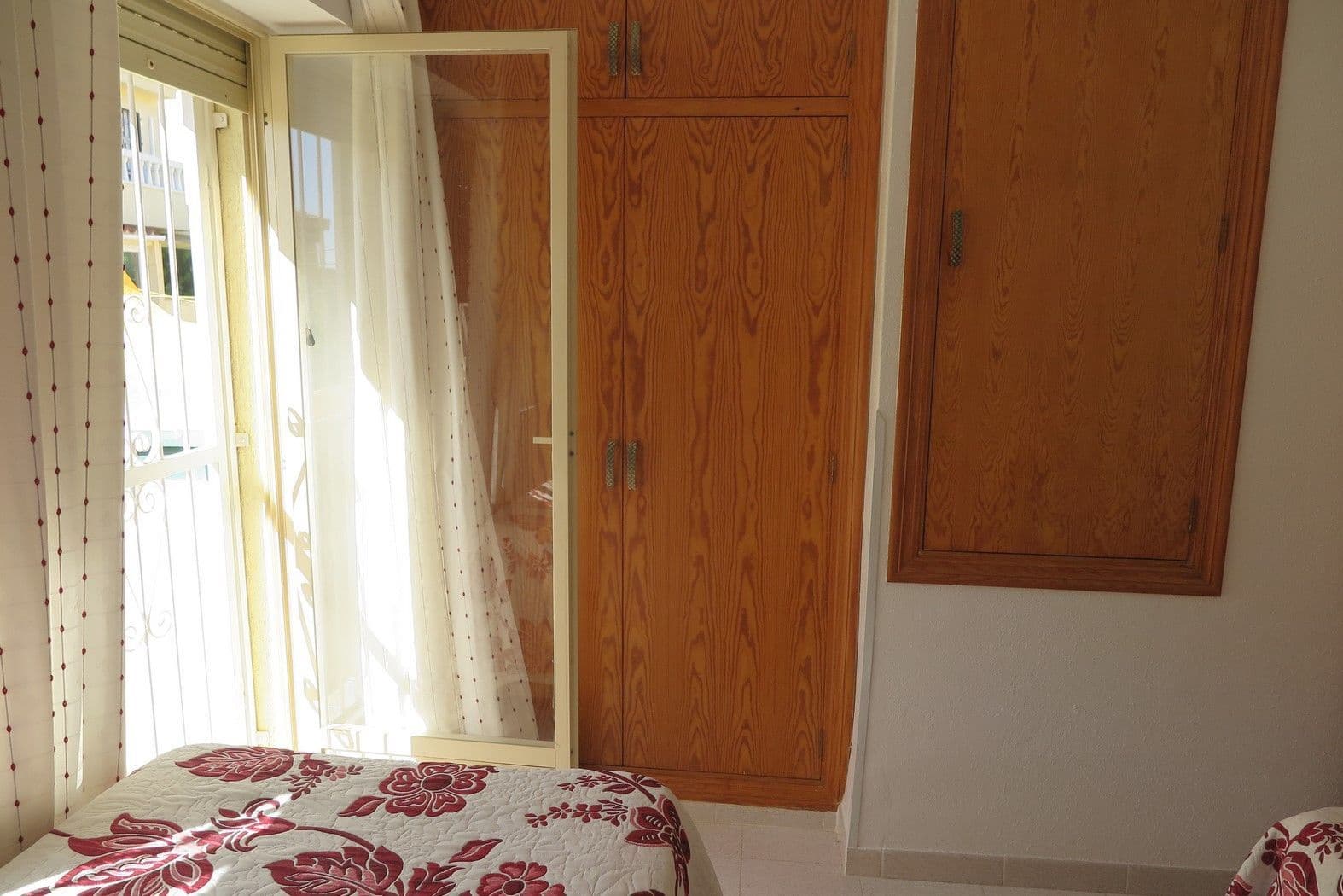 Pareado de 2 habitaciones en El Campello en venta con piscina garaje - 209.000 € (Ref: 9926871)