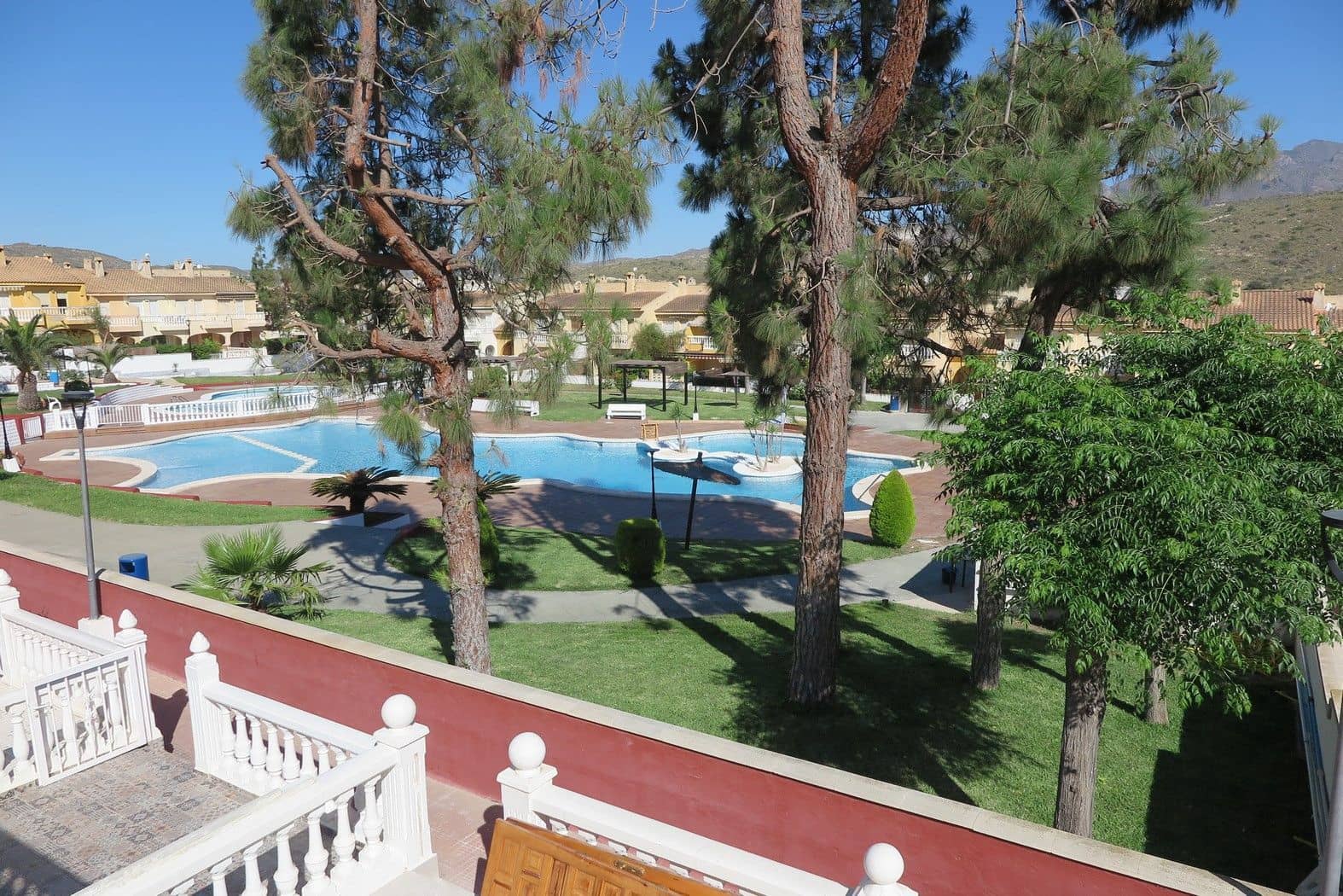 Pareado de 2 habitaciones en El Campello en venta con piscina garaje - 209.000 € (Ref: 9926871)