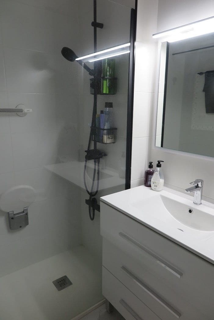 Pareado de 2 habitaciones en El Campello en venta con piscina garaje - 237.000 € (Ref: 9928866)